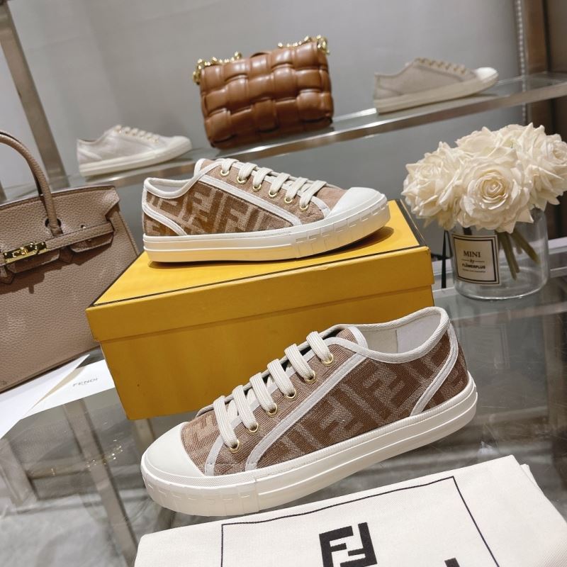 Fendi Low Shoes